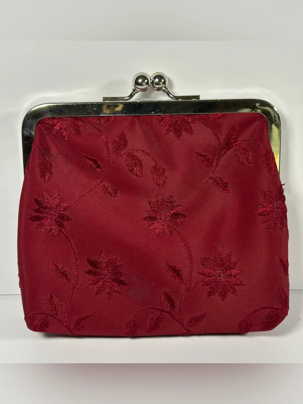 Vtg Newport News Embroiderd Fabric Evening Clutch Purse Kiss Lock Clasp Burgundy